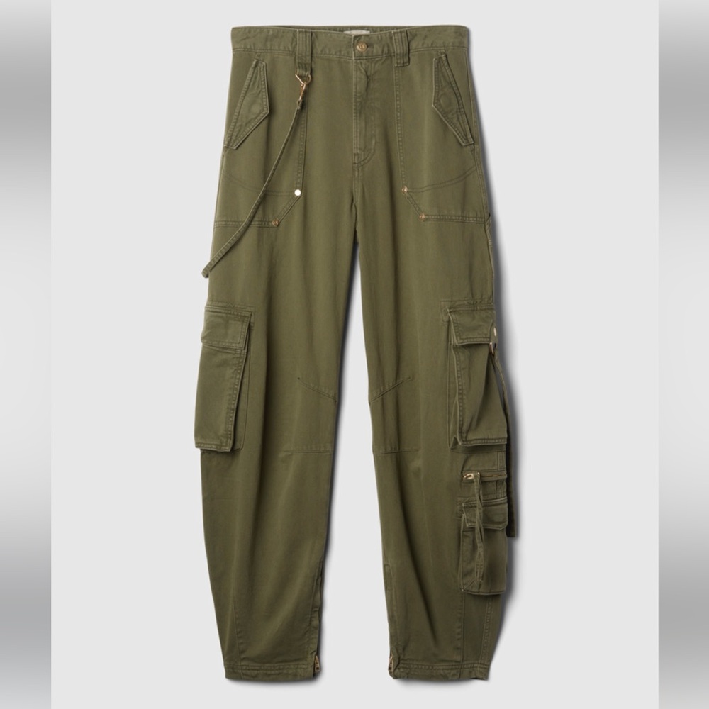 Brand new with tags cult Gaia x GAP. Never worn